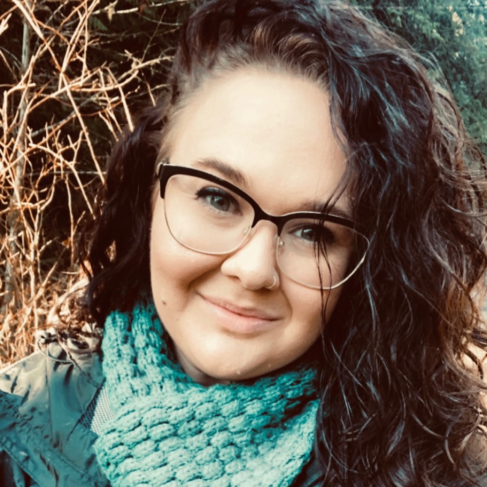 Meet your Posher, Kayla